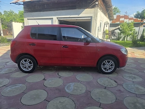 Skoda Fabia 2 2009-Prim proprietar din Reprezentanta  RO .Eco.12 benzina .150000km - imagine 4