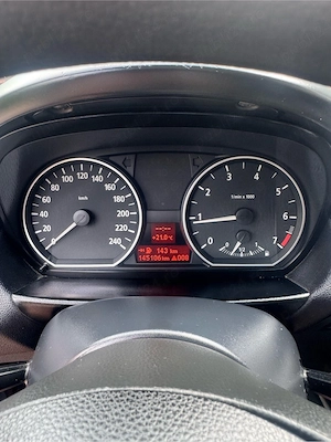Vand bmw seria 1 an 2006 145 de mii de km - imagine 3