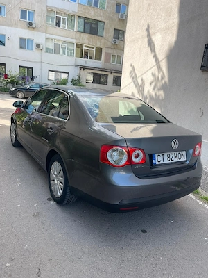 Vand Volkswagen jetta an fab 2008 1.6 mpi negociabil - imagine 4