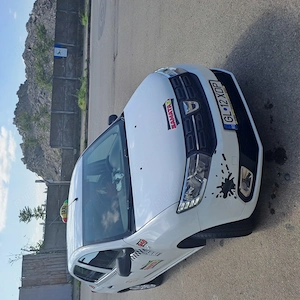 Vând Firma Taxi Dacia Logan