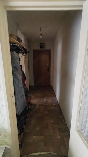 Apartament 2 camere parter, necesita renovare. Intr. Topologului - imagine 3