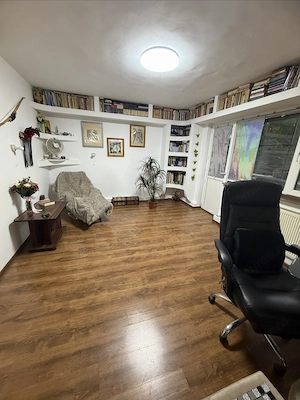 Vand apartament cu 3 camere in Onesti - imagine 6