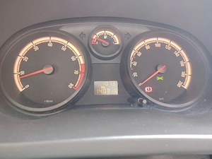    Opel Corsa 1.2 Benzina 2011 |  140000 km |  Consum mic | Întretinuta - imagine 10