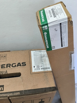 Vând centrala termică Immergas Victrix Omnia.