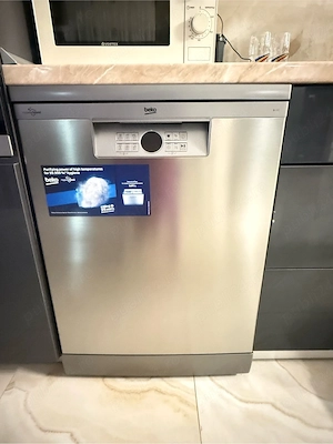Mașină de spălat vase Beko BDFN26430X, nouă, nefolosită, inox