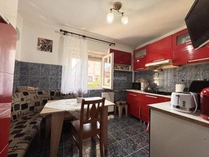 Apartament 3 camere tip PB bloc reabilitat - imagine 7