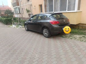 Opel Astra j 1.4 benzina  - imagine 4