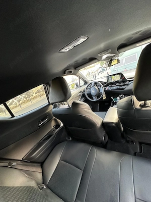 Toyota C-HR Hybrid 2.0 184 CP Premium Bi-Tone Orange Black - imagine 4