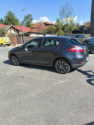 Vand renault megan - imagine 3
