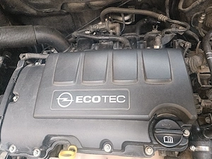 Opel Astra j 1.4 benzina  - imagine 9