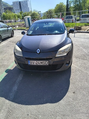 Vand renault megan - imagine 4