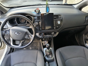 Proprietar KIA Rio de vinzare - imagine 4