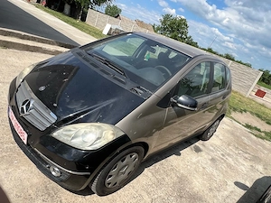mercedes A180 - imagine 2