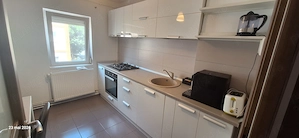 Vând apartament modern 3 camere în Kiriac  - imagine 3