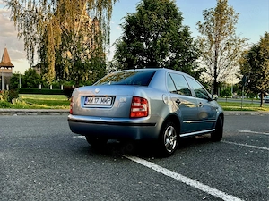 Vând Skoda Fabia 1.2 benzină - An 2006 - imagine 5