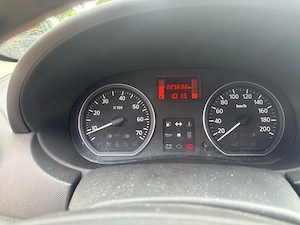 Dacia Sandero Stepway 1.5 dCi 90 CP Euro 5   2012 - imagine 3