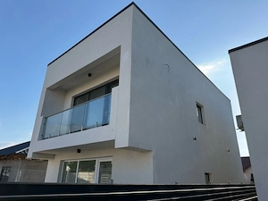 Vila mediteraneana de vanzare zona Metro   DN26   Costi