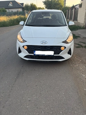 De vanzare Hyundai i10, an 2021, motorizare 1.2 MPI 84 CP, cutie automata AMT cu 5 trepte - imagine 2