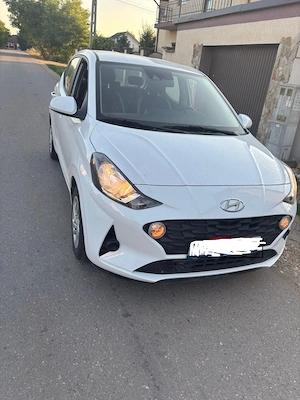 De vanzare Hyundai i10, an 2021, motorizare 1.2 MPI 84 CP, cutie automata AMT cu 5 trepte
