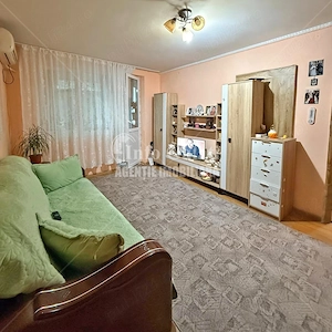 | Apartament cu 2 camere | Micro 19 | Etaj 2 |