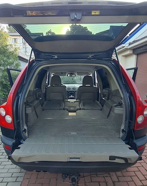 Volvo XC90 D5 AWD 7 locuri, Automat, Legendar, Siguranță maximă! - imagine 6