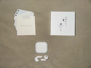 Apple AirPods 4 ( ANC )