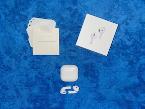 Apple AirPods 4 ( ANC )