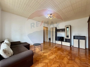 Apartament cu 2 camere și 2 balcoane de închiriat - zona Podgoria - imagine 2