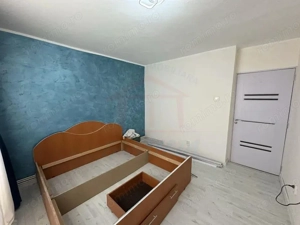 Vanzare apartament cu 3 camere, zona Micro 18, suprafata 76 mp. - imagine 2