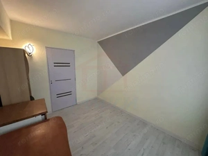 Vanzare apartament cu 3 camere, zona Micro 18, suprafata 76 mp. - imagine 3