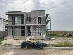 Duplex modern la cheie Covaci