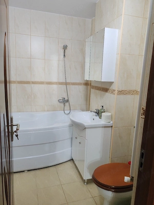 De vânzare apt 3 camere, 2 bai, etaj 1 zona Salca - imagine 4