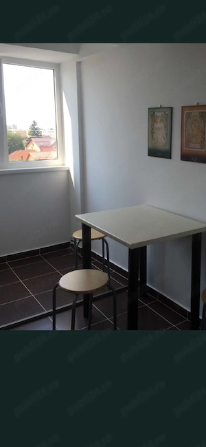 Garsoniera- zona Faget- Garii - imagine 4