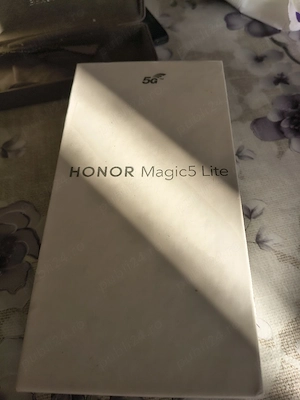 Vând Honor Magic 5 Lite 