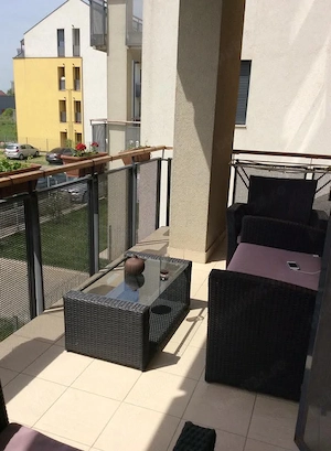 Apartament 3 camere, două terase , două băi, 61 m pătrați utili  - imagine 2