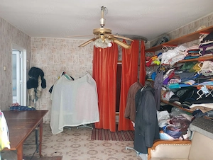 Spatiu comercial   Garsoniera, parter, intrare exterior, Piata Bistrita - imagine 2