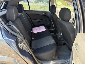 Opel Astra H 1.6 - imagine 8