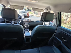 Mașini de vînzare Megan 3model bose 2012 impecabil - imagine 3