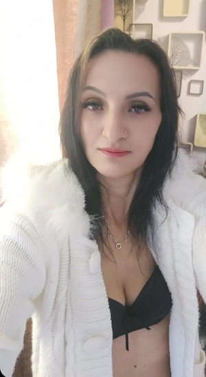 Nouă  la tine în oraș 