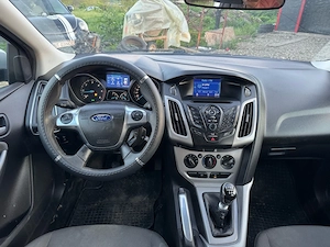 Ford Focus 3 1.6 tdci - imagine 4