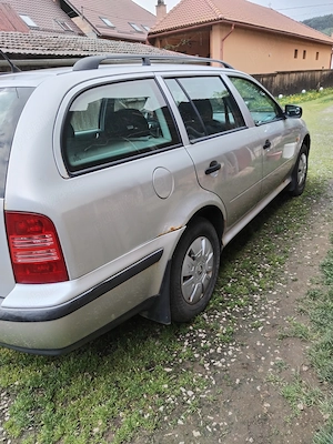 Scoda octavia1 benzina 1.6 - imagine 4