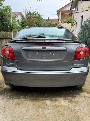 Vand Dezmembrez Renault Megane Coupe 1 - imagine 5