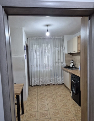 Apartament 3 camere decomandat  - imagine 2