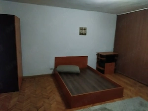 Propietar inchiriez ap. 1 camera 250 euro - imagine 2
