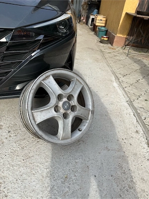 Vand jante Hyundai pe 16 - imagine 2