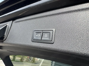 Audi A4 Quattro 2.0 TDI 190 CP - LED - Carplay - Incalzire - imagine 9