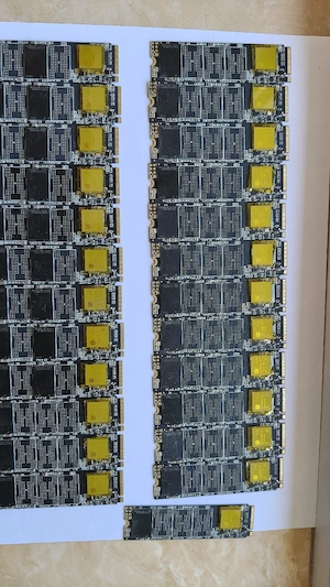 Ssd NVMe noi 128 Gb 