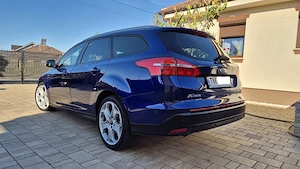 Ford Focus 1,5 diesel 120 cp Navigatie Scaune si volan incalzite Senzori parcare Pilot automat Full - imagine 2