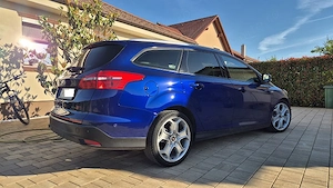 Ford Focus 1,5 diesel 120 cp Navigatie Scaune si volan incalzite Senzori parcare Pilot automat Full - imagine 8