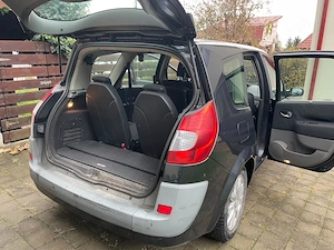 Vând Renault Scenic 2007 în stare buna, cu 7 locuri